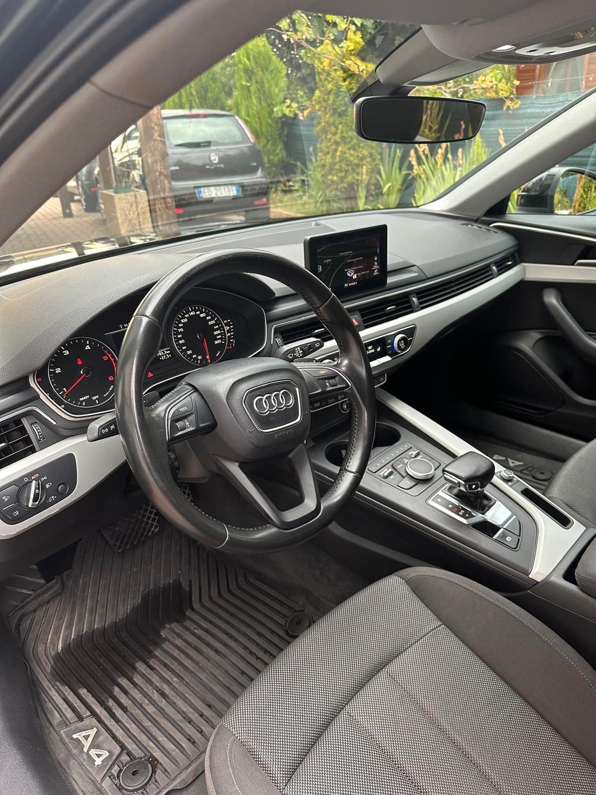 Audi A4 Avant 2.0 TDI 150 CV ultra S tronic