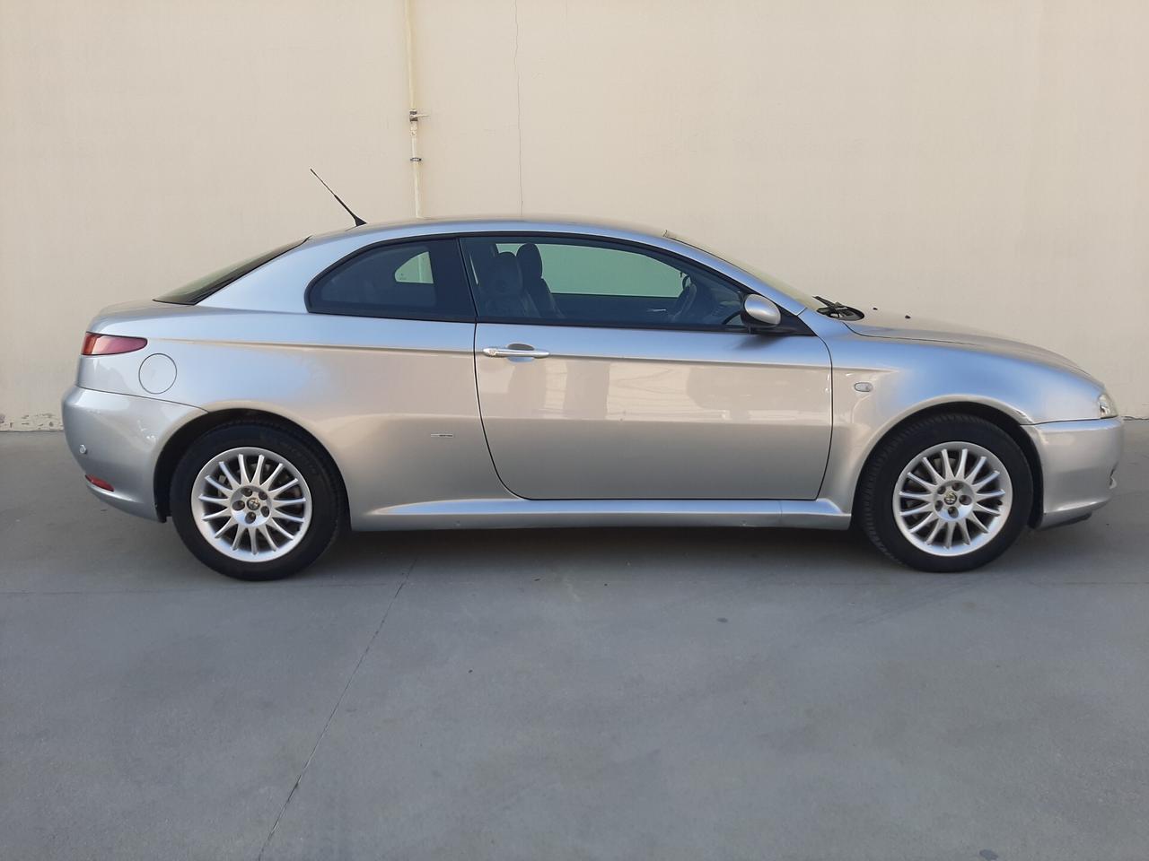 Alfa Romeo GT 1.9 MJT 16V 150cv Luxury