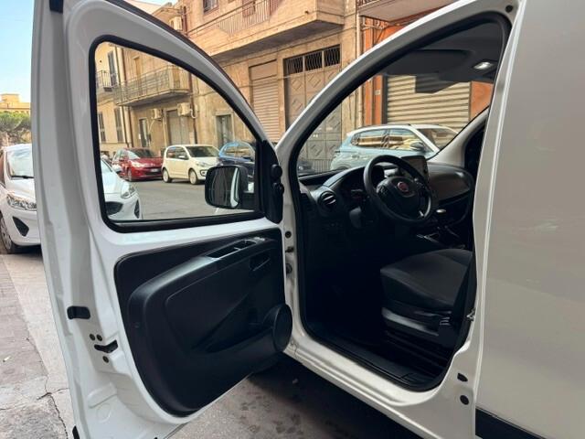 Fiat Fiorino 1.3 MJT 95CV Combinato SX
