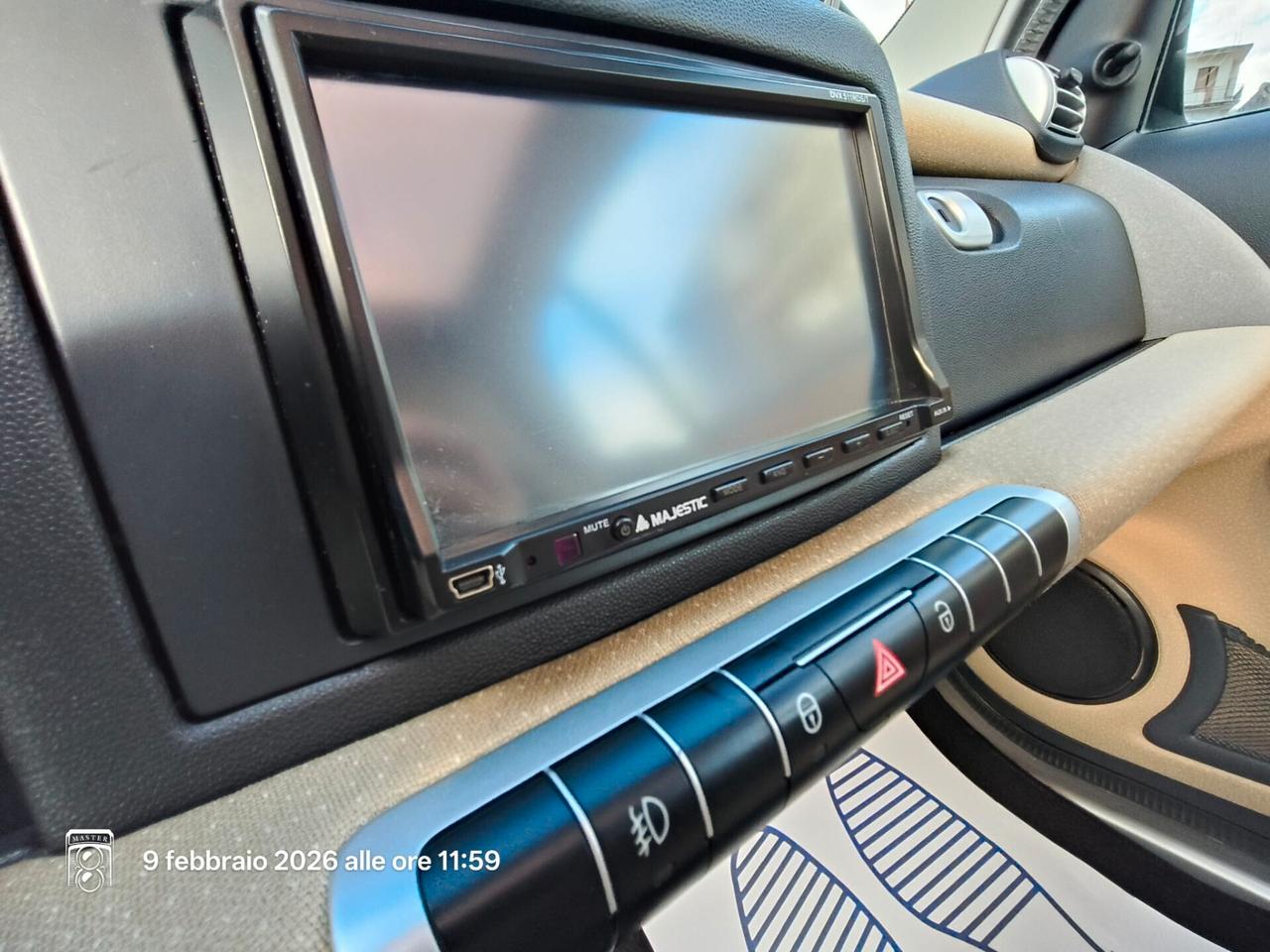 Smart ForTwo 1000 52 kW MHD coupé passion