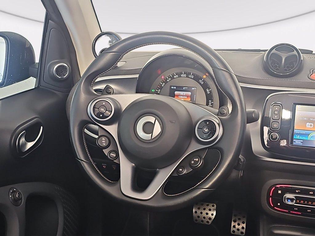 SMART Fortwo cabrio 0.9 t brabus xclusive 109cv twinamic del 2017