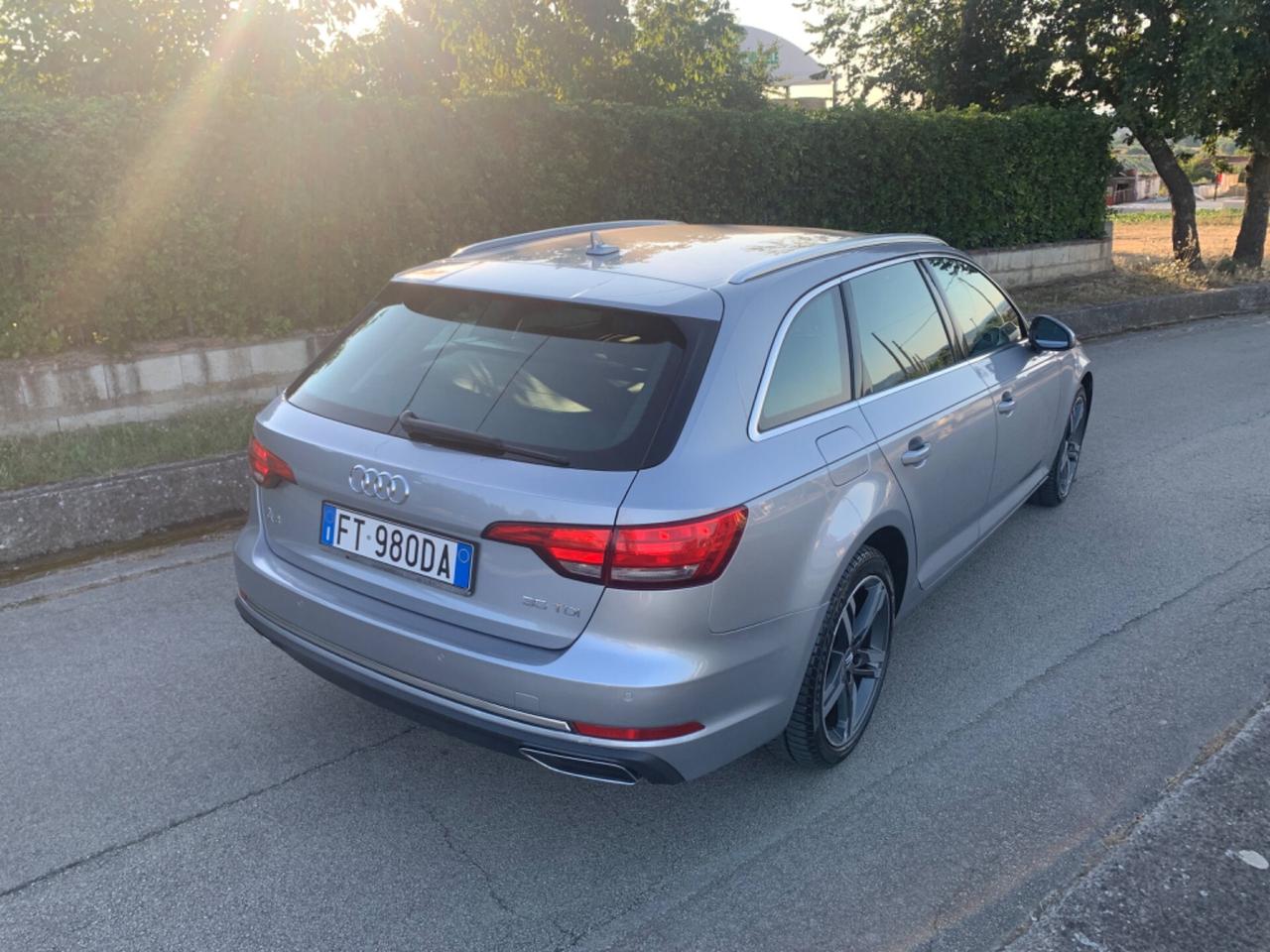 Audi A4 Avant 2.0 TDI 150 CV S tronic Business Sport