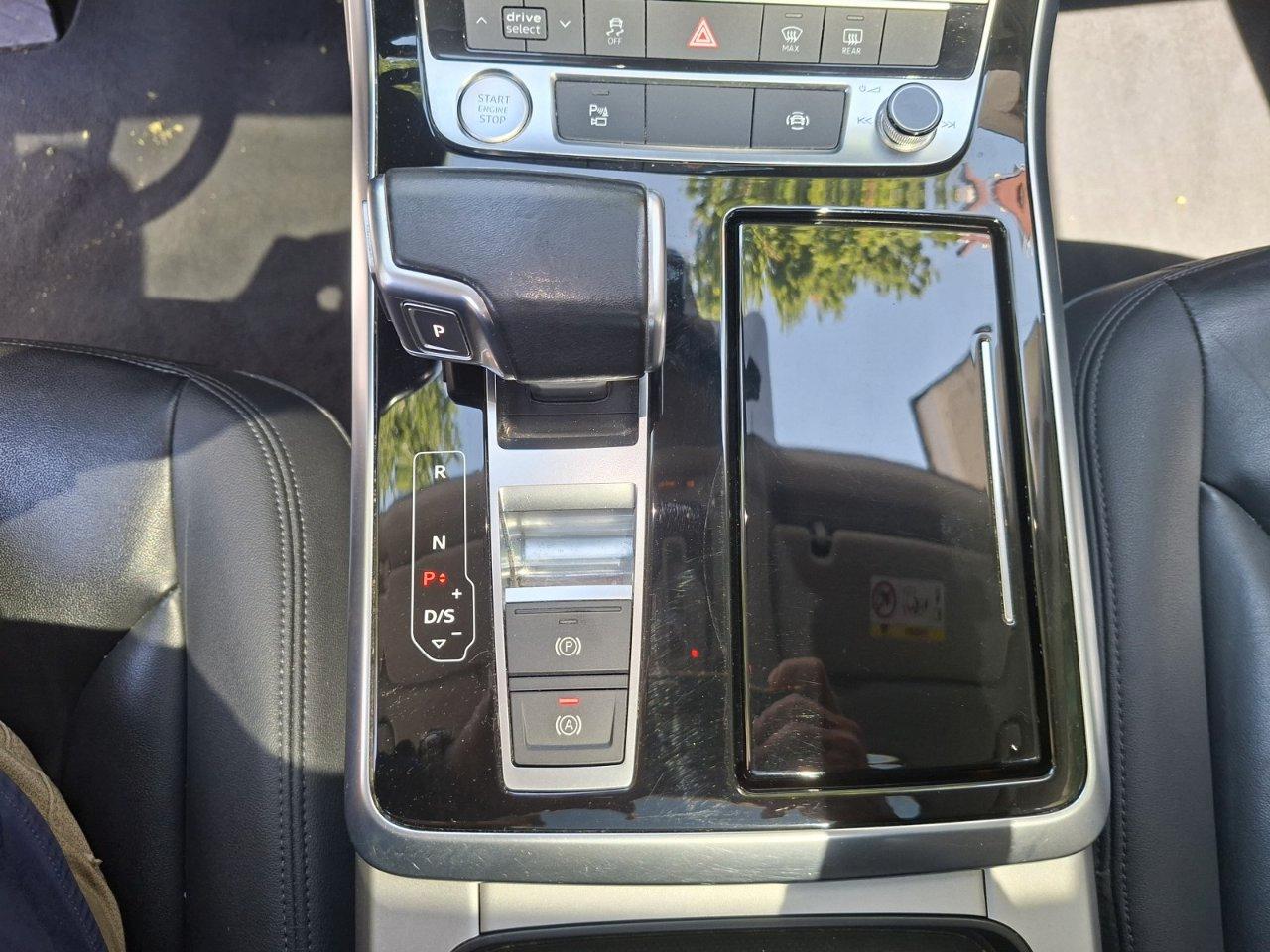 Audi Q8 45 3.0 tdi mhev quattro tiptronic