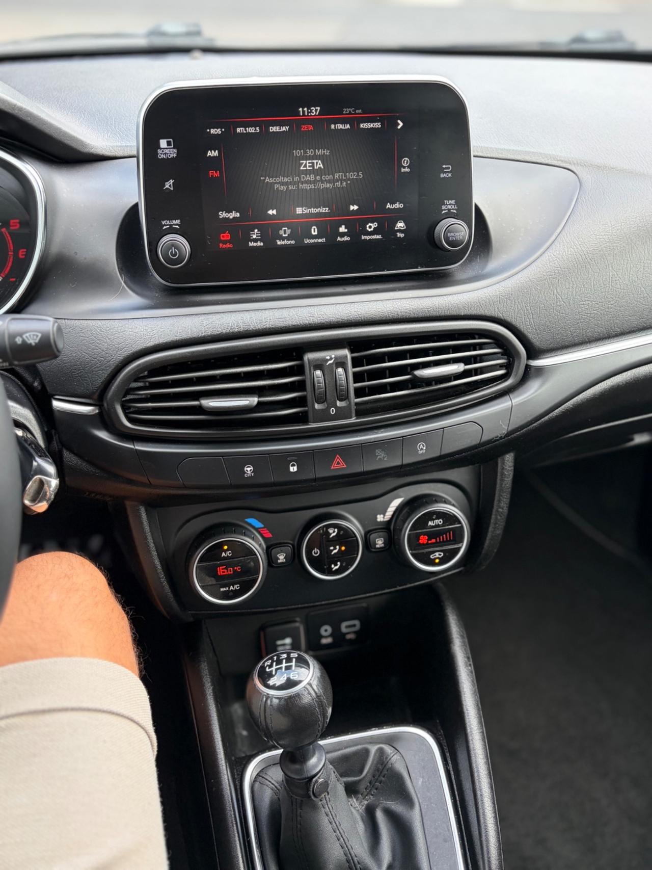 Fiat Tipo 1.6 Mjt S&S SW Lounge
