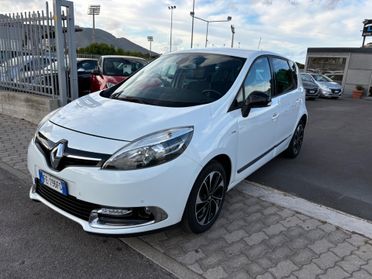 Renault Scenic Scénic XMod dCi 110 CV EDC Bose