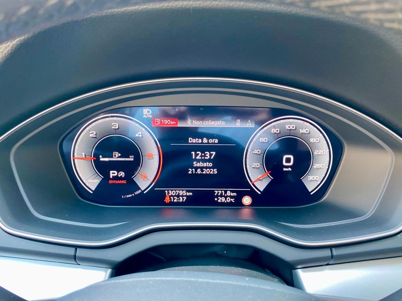 Audi Q5 40 2.0 tdi mhev 12V quattro s-tronic 204cv FARI MATRIX