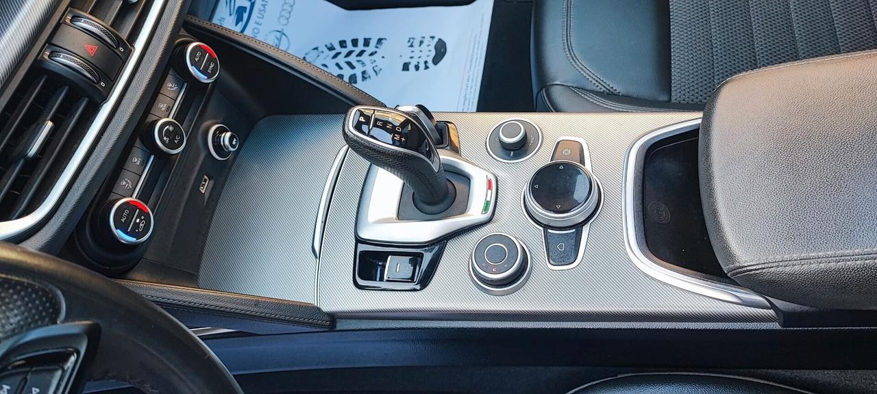 Stelvio diesel 190 CV Q4 Sprint con tetto 2022