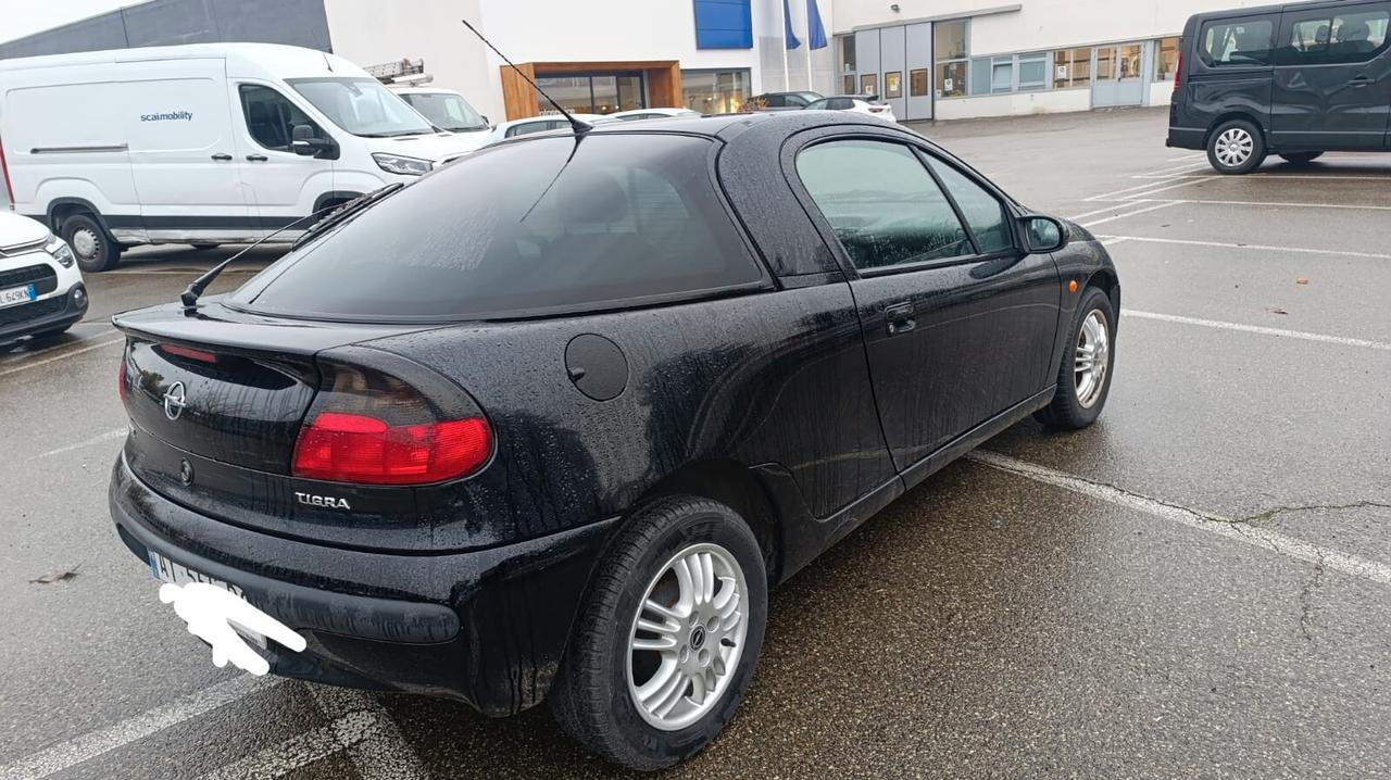Opel Tigra 1.4i benzina OK NEOPATENTATI