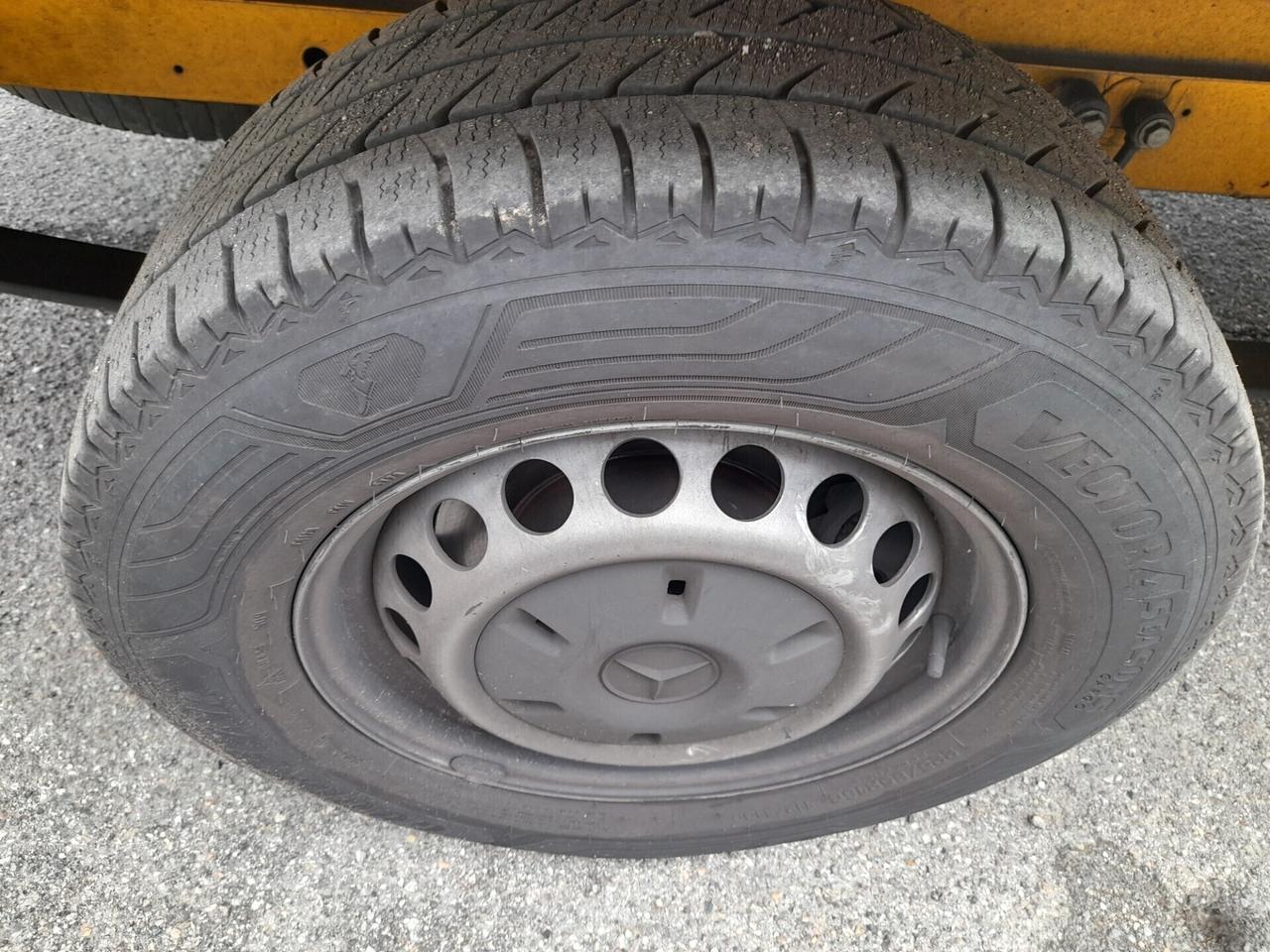 Mercedes-benz Sprinter 314 - T 32 35 FRIGO