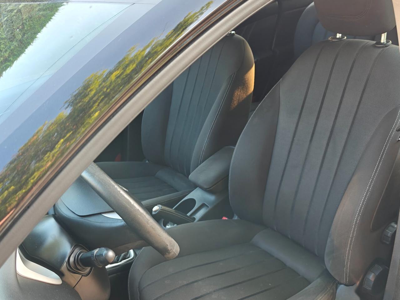 Lancia Delta 1.4 GPL - NEOPATENTATI