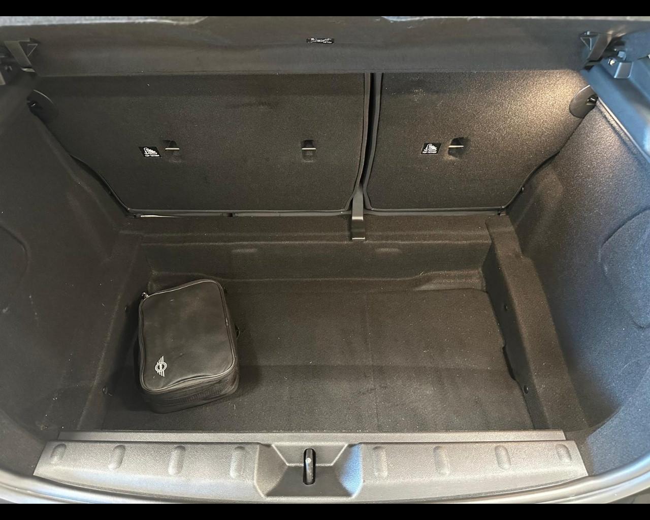 MINI Mini 5 porte (F55) - Mini 1.5 One Camden 5 porte