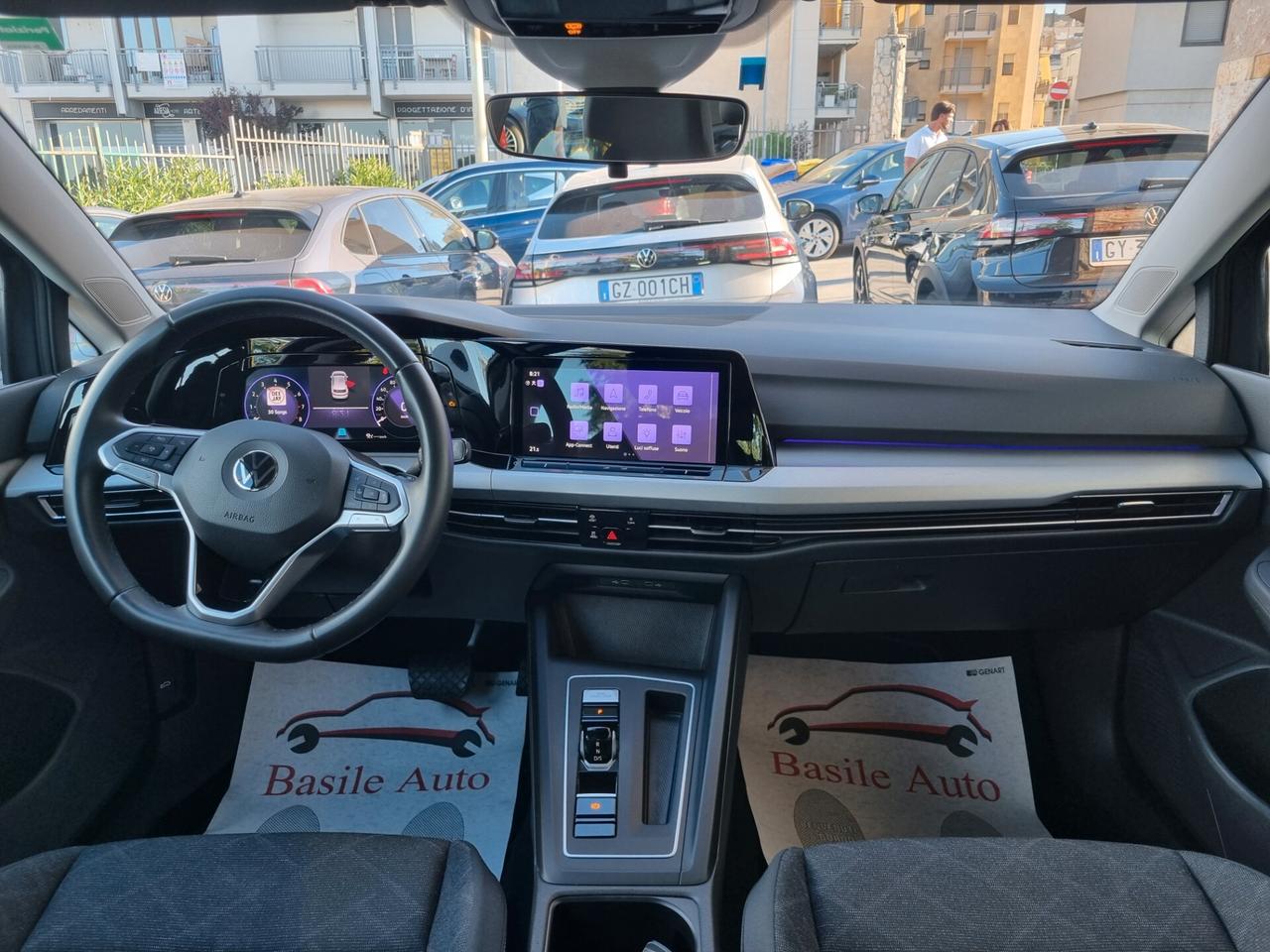 Volkswagen Golf VIII 2020 1.0 etsi evo Life 110cv dsg