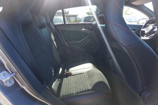 MERCEDES-BENZ CLA 180 d S.W. Automatic Premium