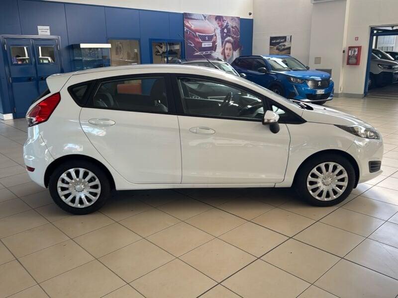 Ford Fiesta 1.5 TDCi 75CV Business