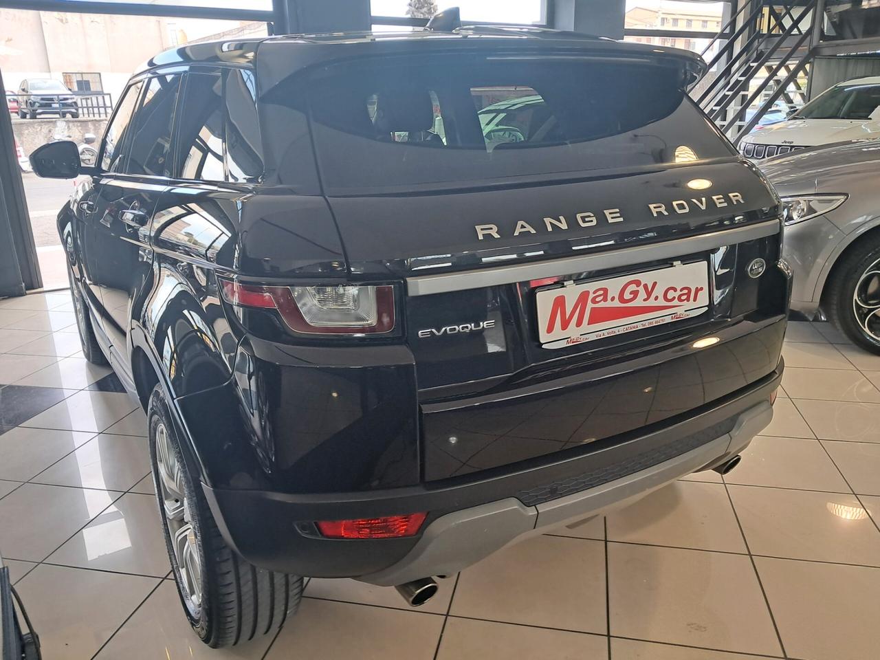 Land Rover Range Evoque 2.0 TD4 150 cv aut. 5p. SE