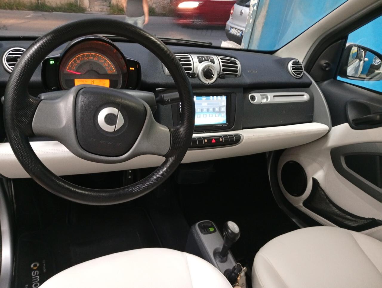 Smart ForTwo 1000 52 kW MHD coupé pulse