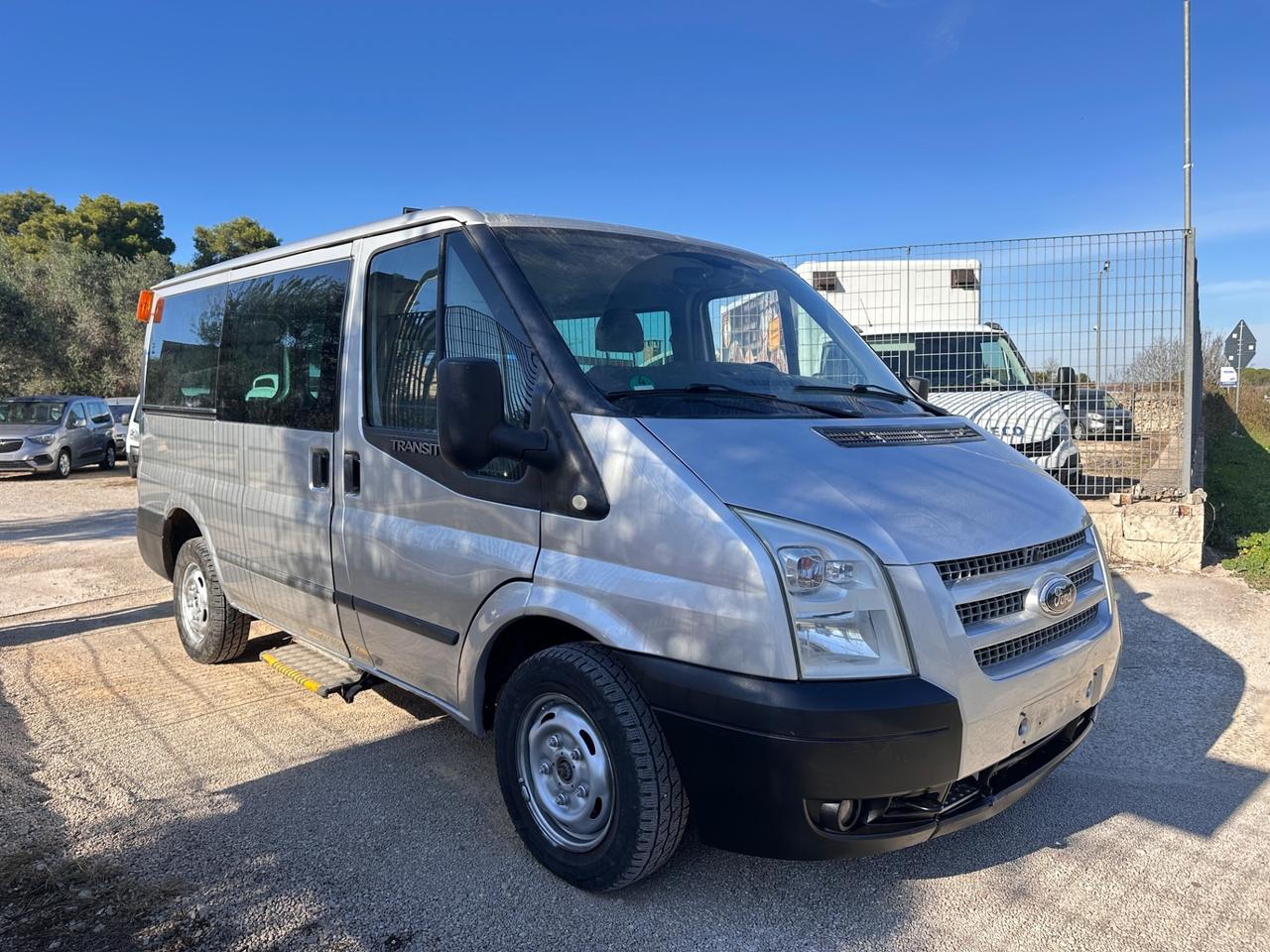 Ford Transit 2.2 TDCi 9 POSTI-2012