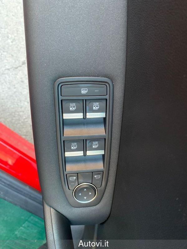 Renault Captur TCe 90 CV iNFORM