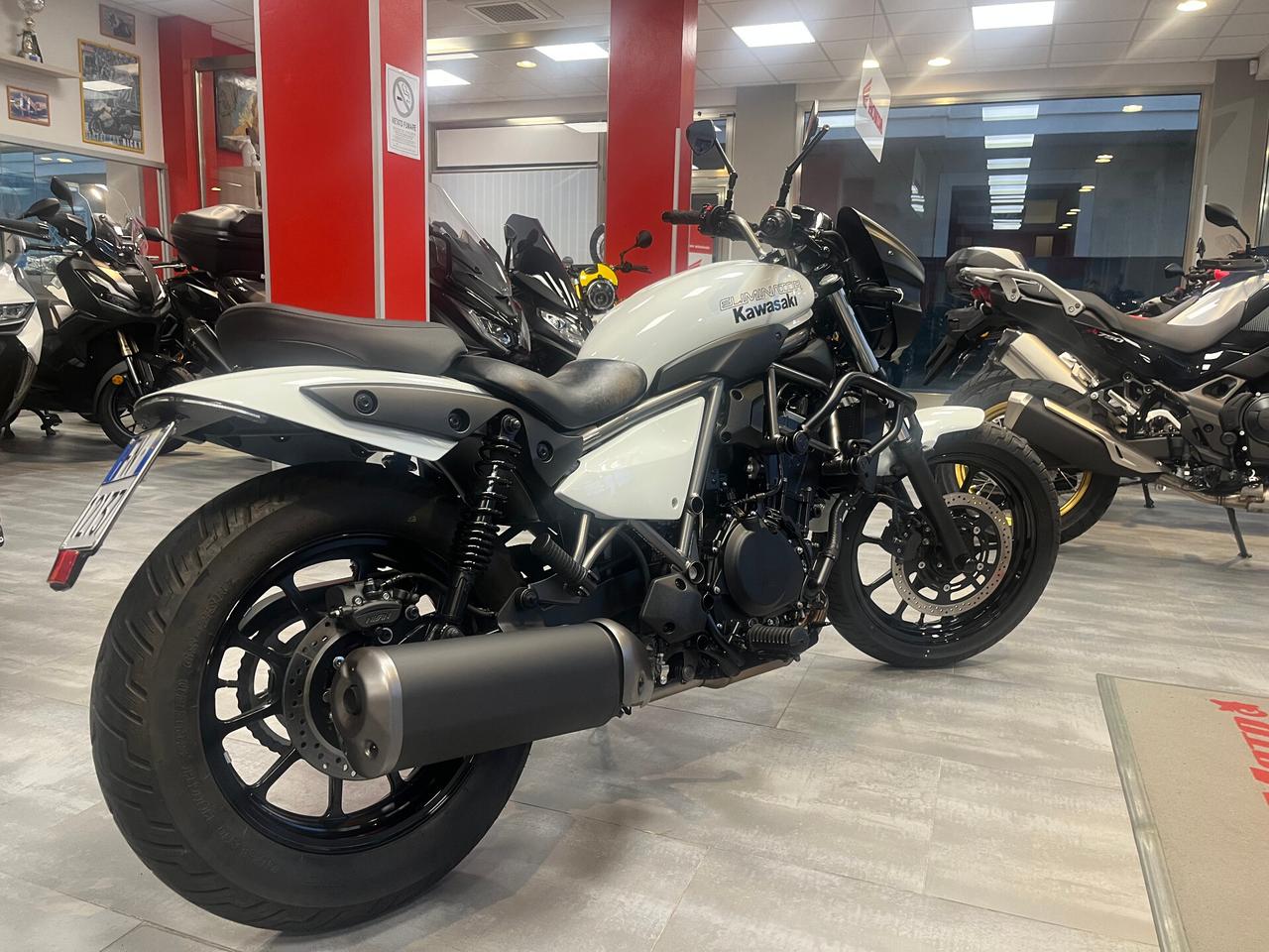 Kawasaki Eliminator 500