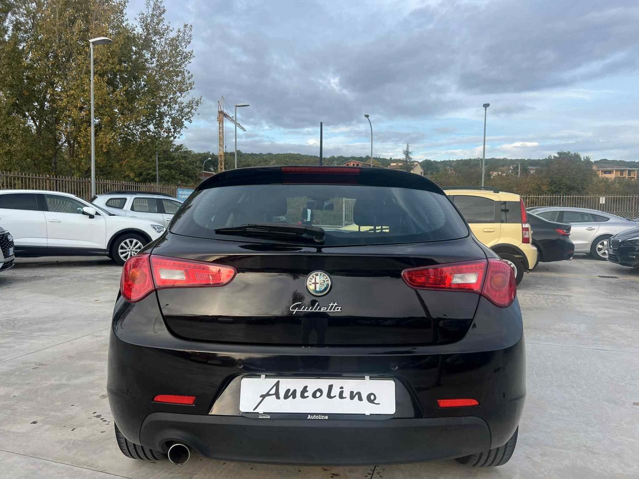 Alfa Romeo Giulietta 1.6 Mjt 105CV -DISTINCTIVE-