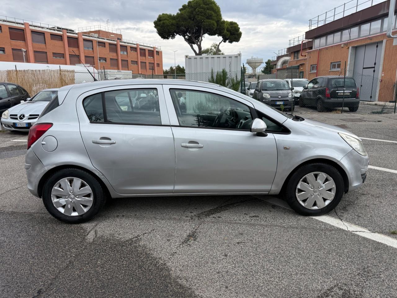 Opel Corsa 1.2 80CV 5 porte GPL-TECH Club