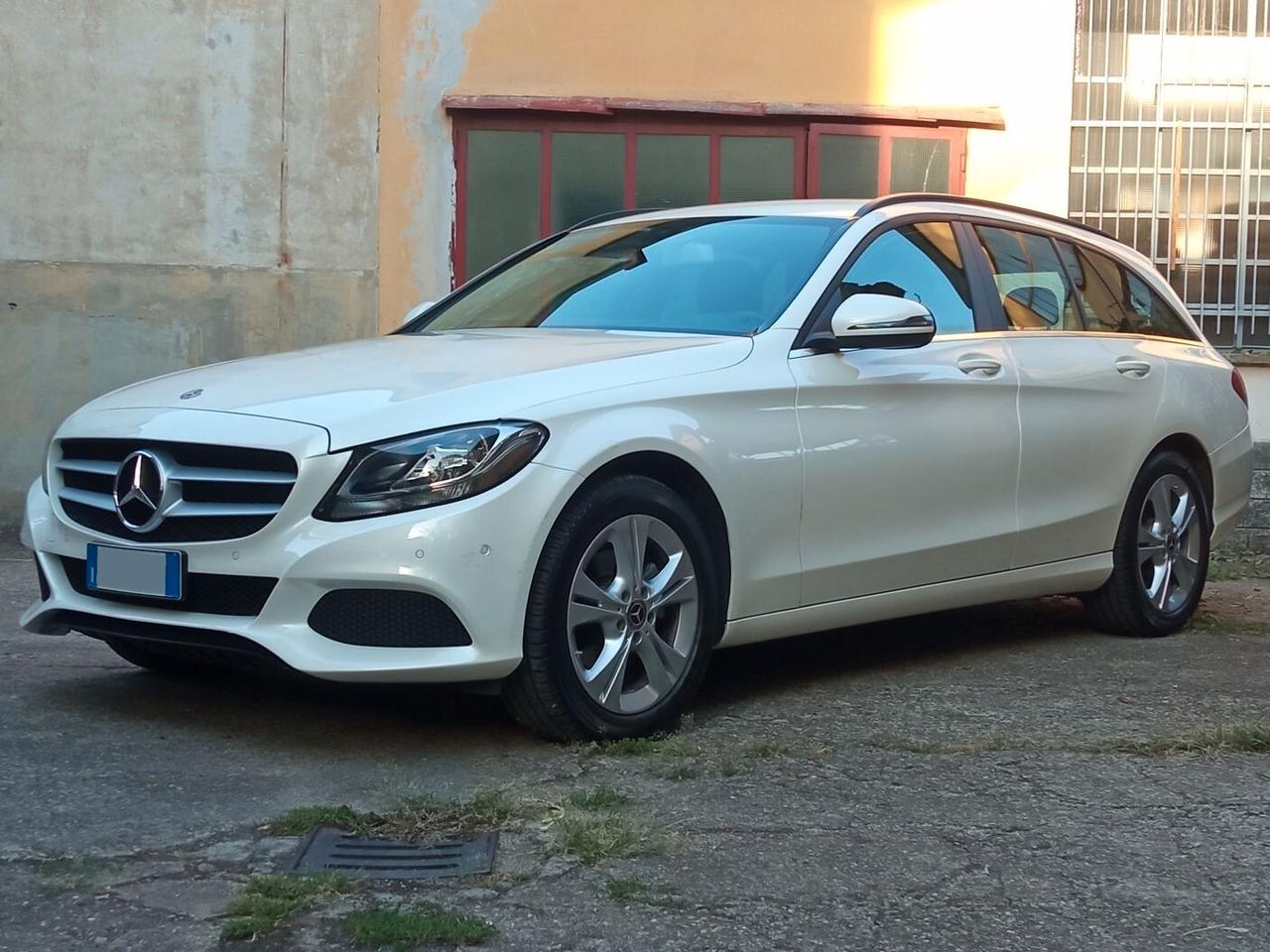 Mercedes-benz C 200d S.W.Business *39.000 KM*