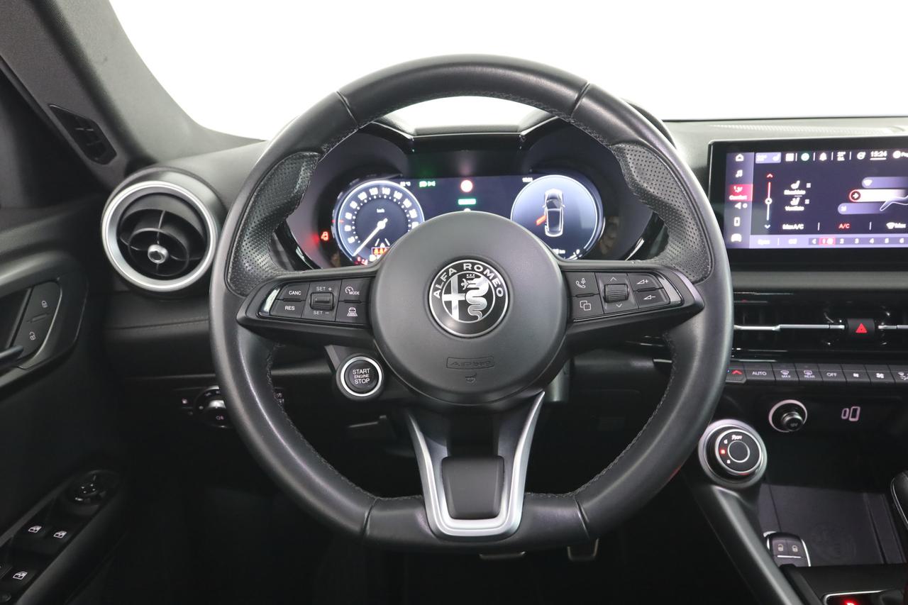 ALFA ROMEO Tonale 1.3 280 CV PHEV AT6 Q4 Speciale