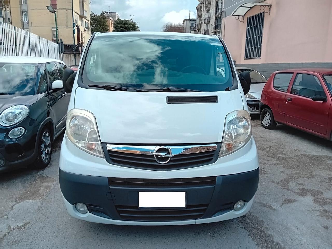 Opel Vivaro 27 2.0 CDTI 120CV PC-TN Furgone GARANZIA 12 MESI TAGLIANDATO PRONTA CONSEGNA Prezzo al pubblico