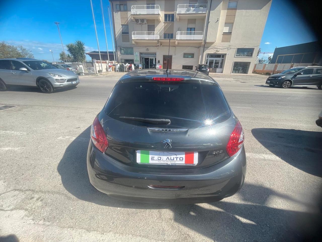 Peugeot 208 1.2 VTi 82 CV 5 porte Allure