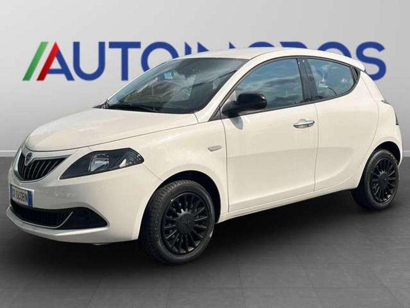 Lancia Ypsilon III 2021 1.0 firefly hybrid Silver s