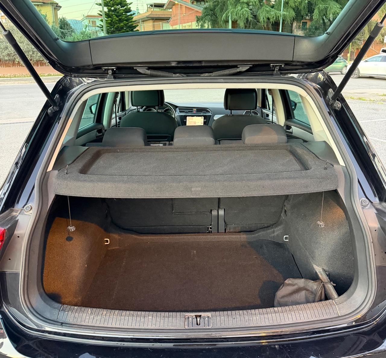 Volkswagen Tiguan 1.6 TDI SCR Sport BlueMotion Technology