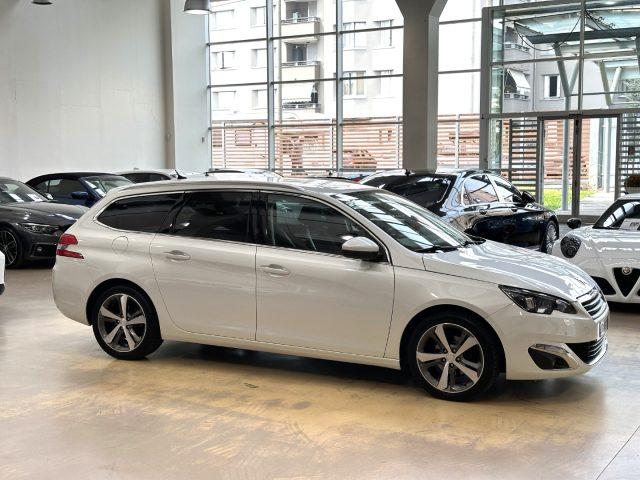 PEUGEOT 308 BlueHDi 120 S&S EAT6 SW Allure - LED - Navi