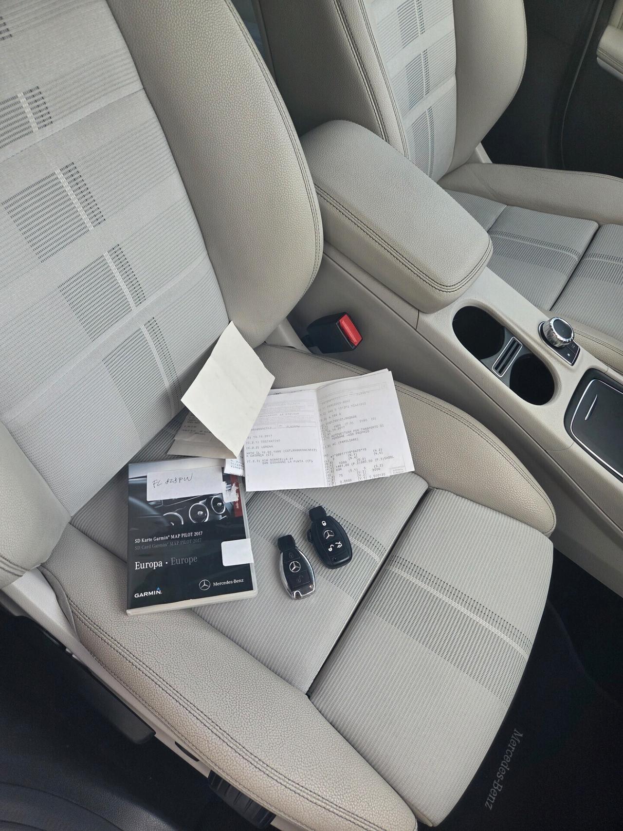 Mercedes-benz A180d Sport White restay7G2017