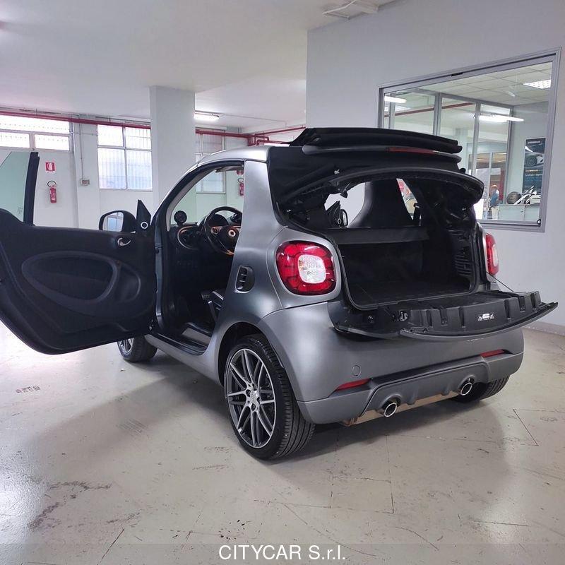 smart fortwo BRABUS 0.9 Turbo twinamic Cabrio Xclusive