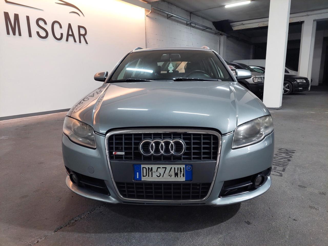 Audi A4 3.0/233CV TDI S line interno e esterno