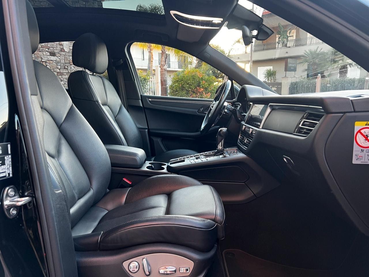 Porsche Macan 2.0 245- TETTO-PASM-TOTAL BLACK-FULL