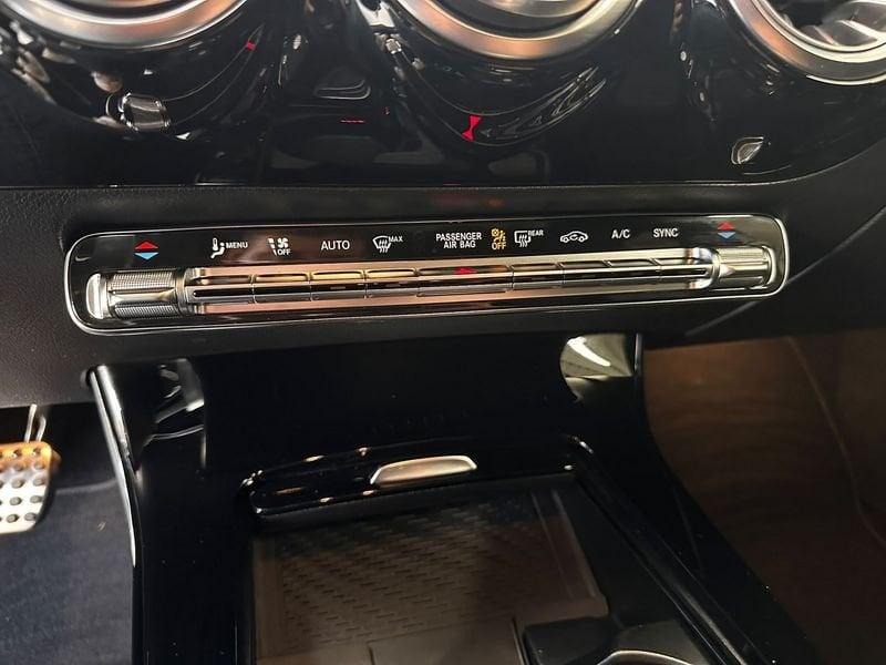 Mercedes-Benz Classe A A 180 AMG Line Premium auto