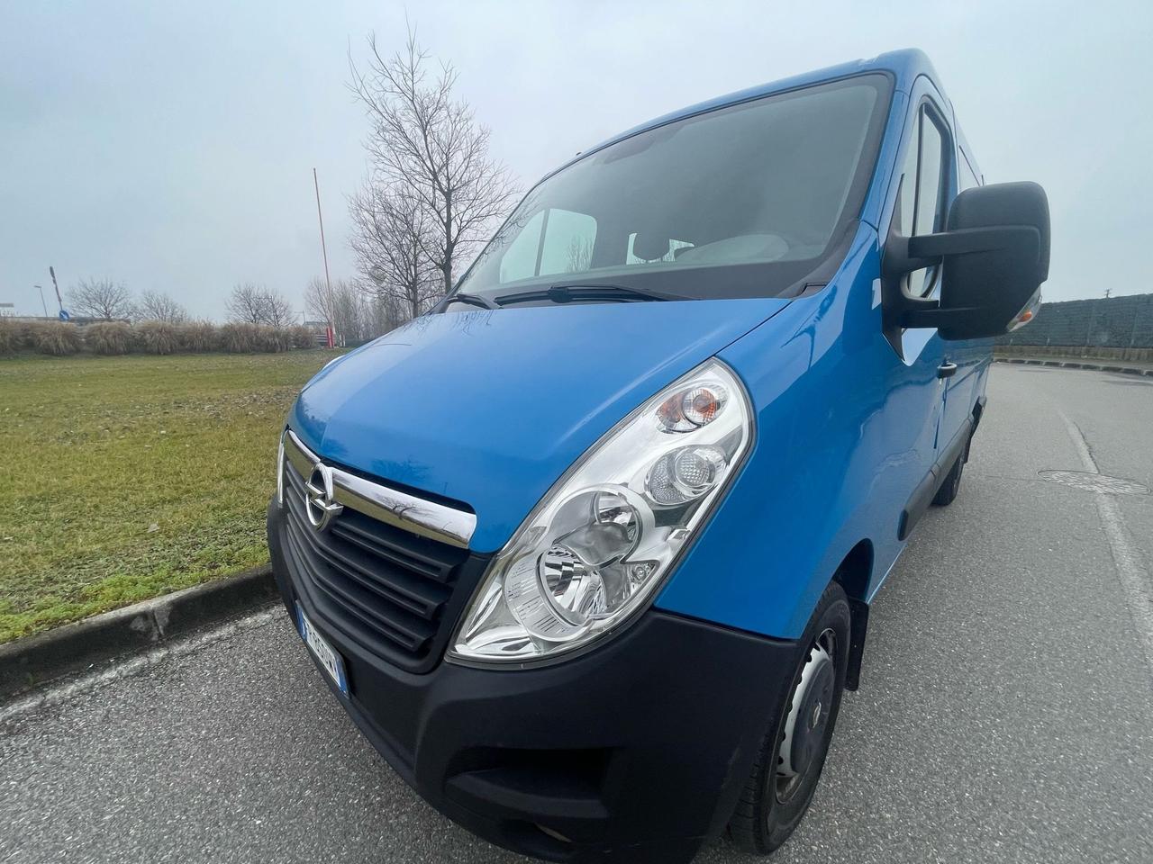 Opel Movano 2.3 diesel Bi turbo, 9 posti, anno 2018 , euro 6b