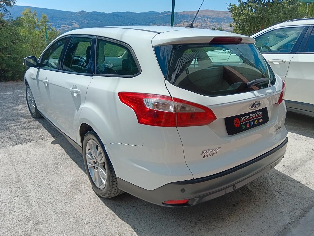 Ford Focus 1.6 TDCi 95CV SW SENSORI PARK