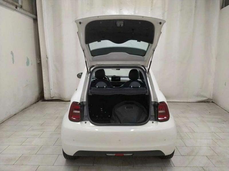 FIAT 500 500e 42 kWh Passion