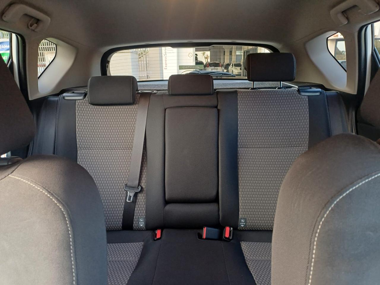 Toyota Auris 1.8 Hybrid Lounge *45.700 km