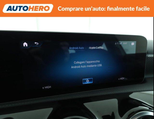 MERCEDES-BENZ A 180 Automatic Sport