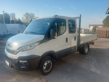 DAILY 35C14 DOPPIA CABINA