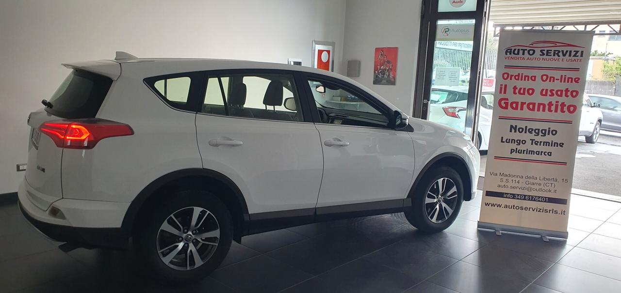 Toyota RAV 4 RAV4 2.0 D-4D 2WD Active