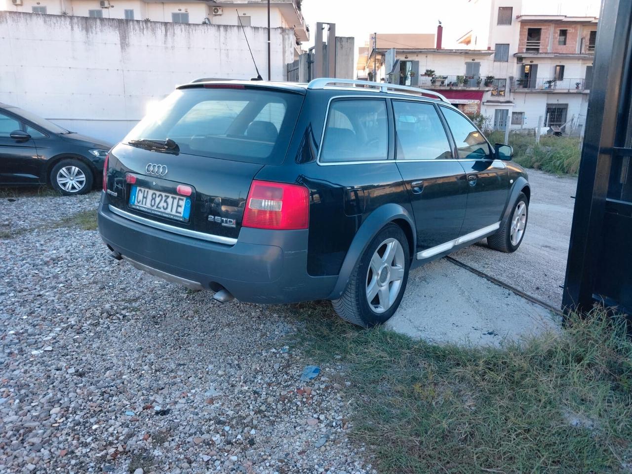 Audi A6 allroad 2.5 TDI 180 CV AUTOMATICO