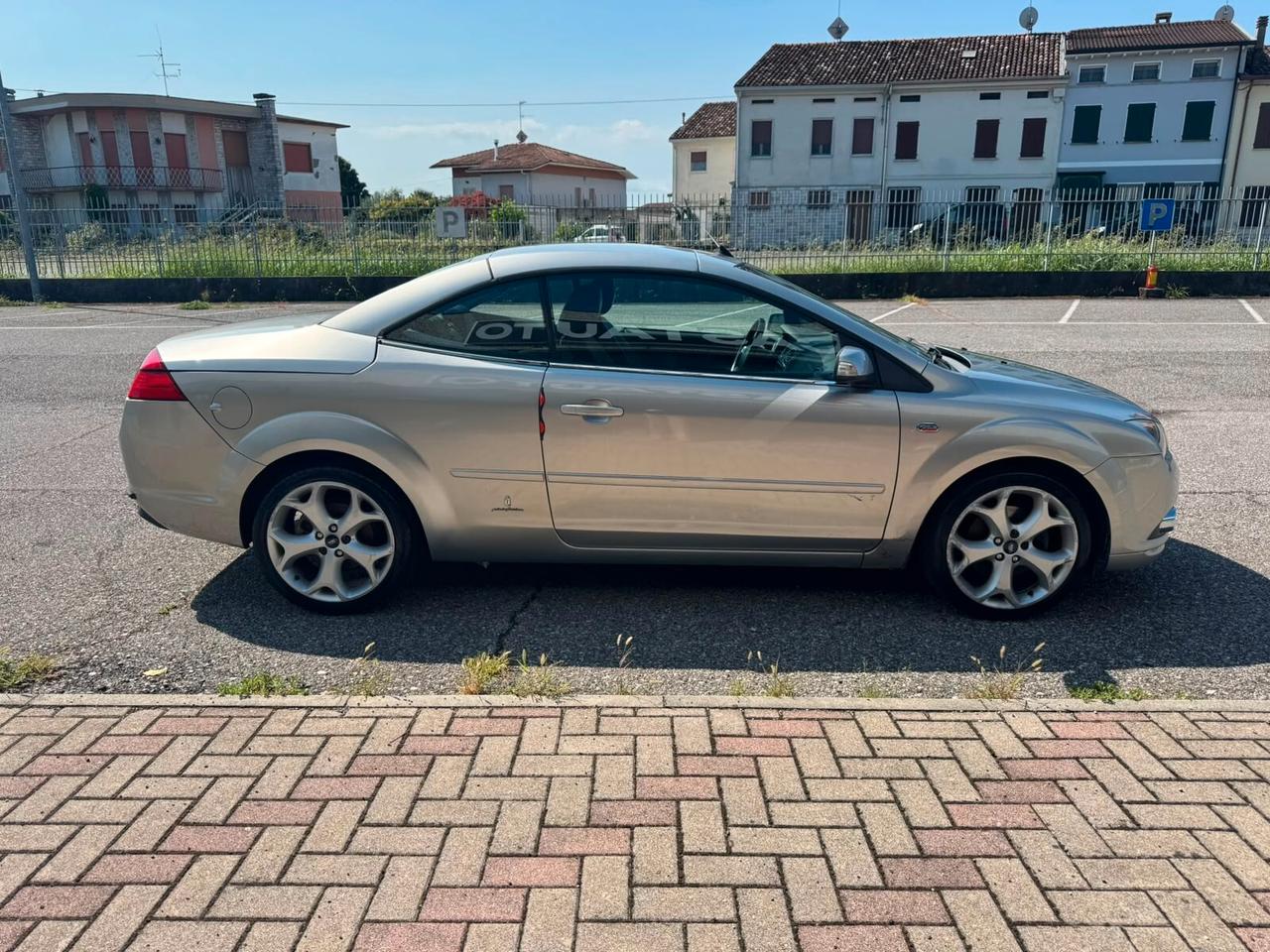 Ford Focus CC 2.0 TDCi