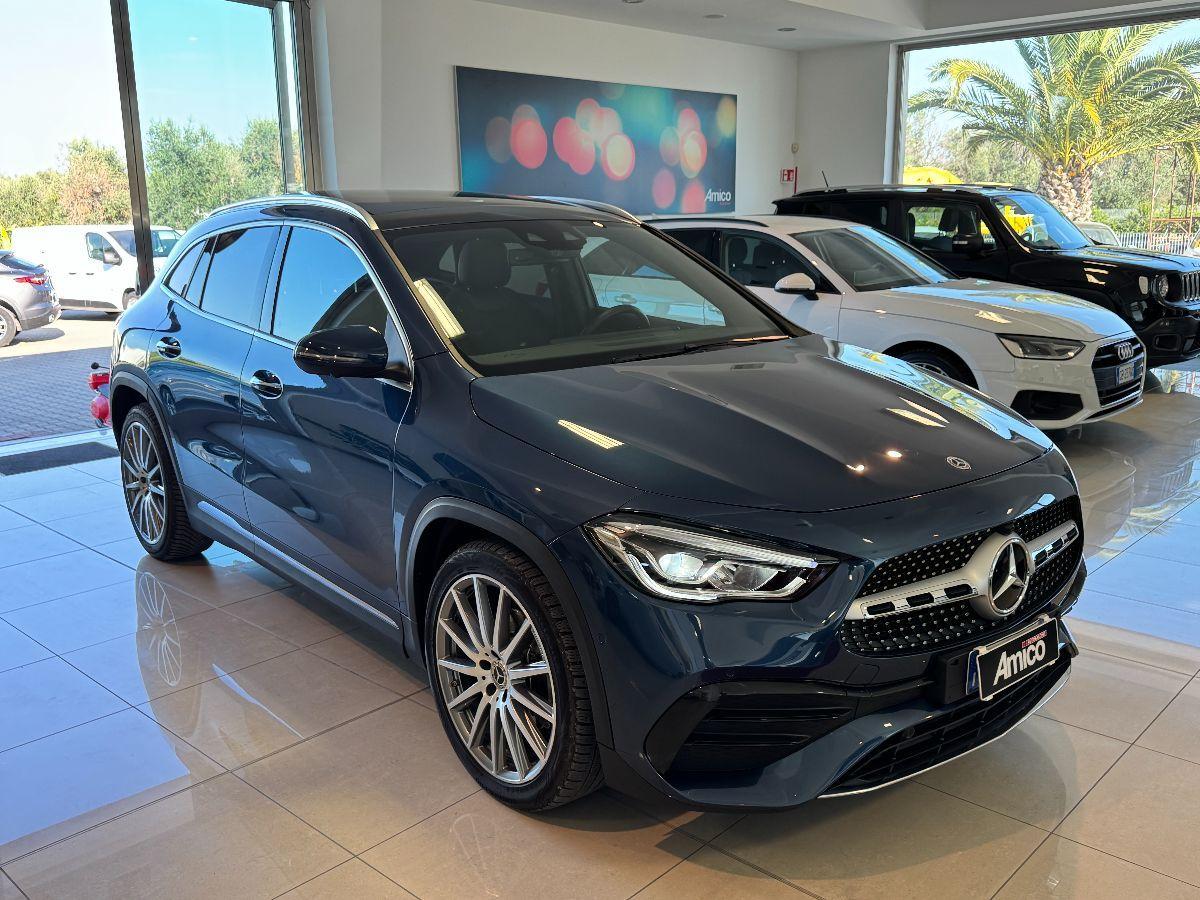 MERCEDES Classe GLA 200 d Automatic Premium Tetto Cerchi 20