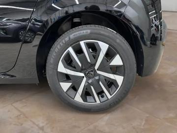 Peugeot 208 1.2 Puretech Active 100cv *Promo SD 2025