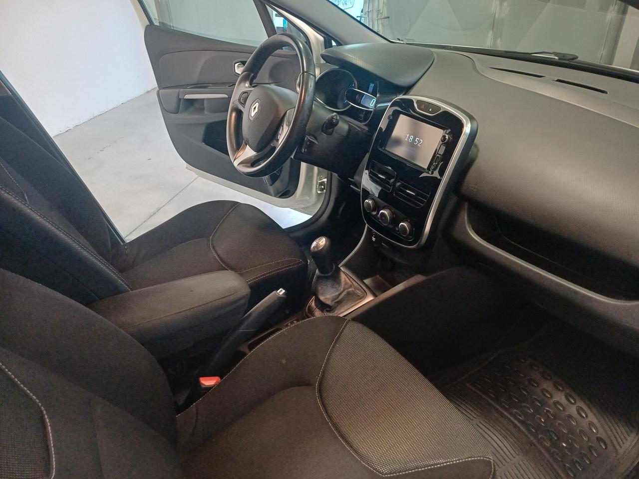 Renault Clio 1.5 dCi 8V 75CV 5 porte Costume National