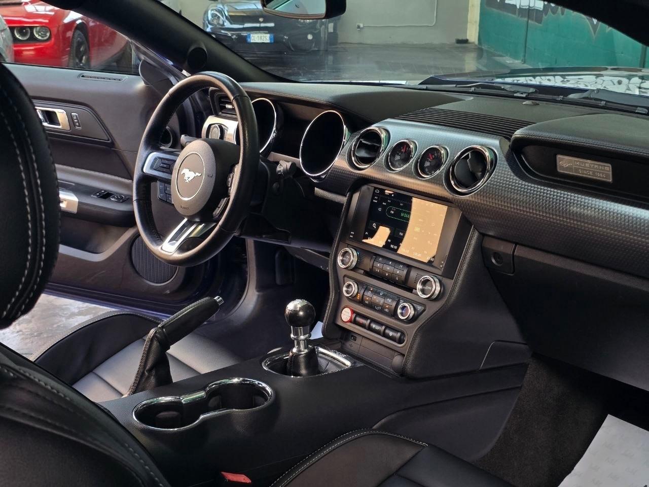 Ford Mustang 2.3 EcoBoost Manuale Performance Package